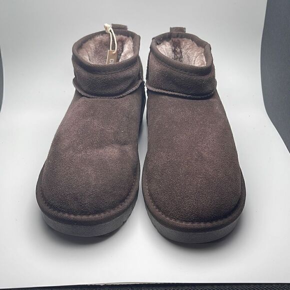 CUSHIONAIRE Women's pull on boot +Memory Foam 9 CHOCOLATE - Picture 2 of 7